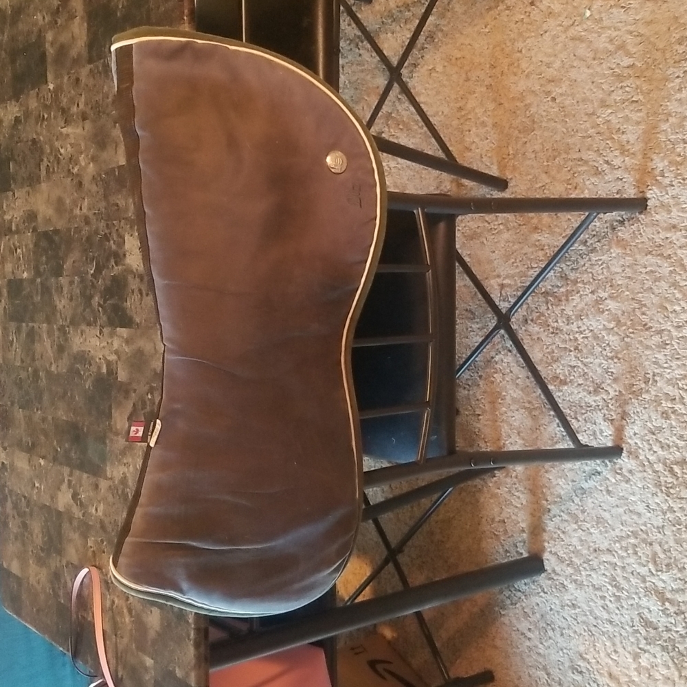 Ogilvy jump gummy half pad